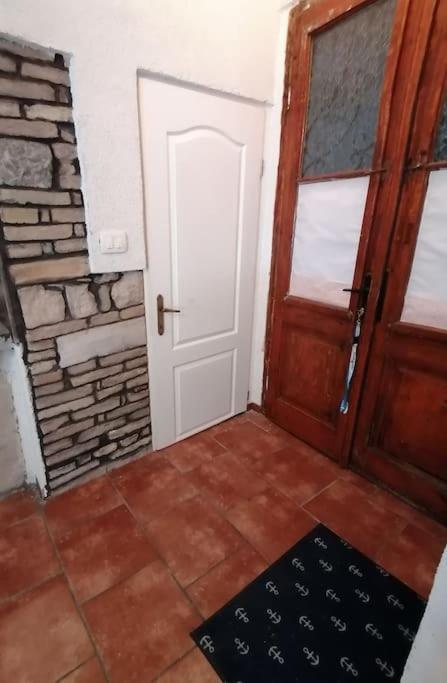Apartment In Laurana Esterno foto